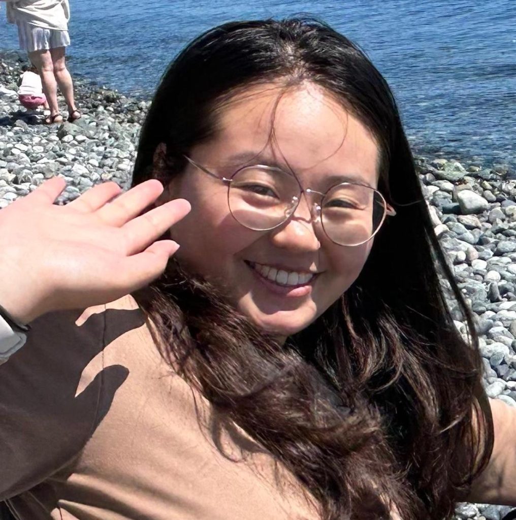 Xue Peng headshot